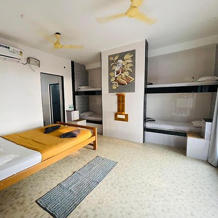 The Meraki Beach Resort 고카르나 외부 사진