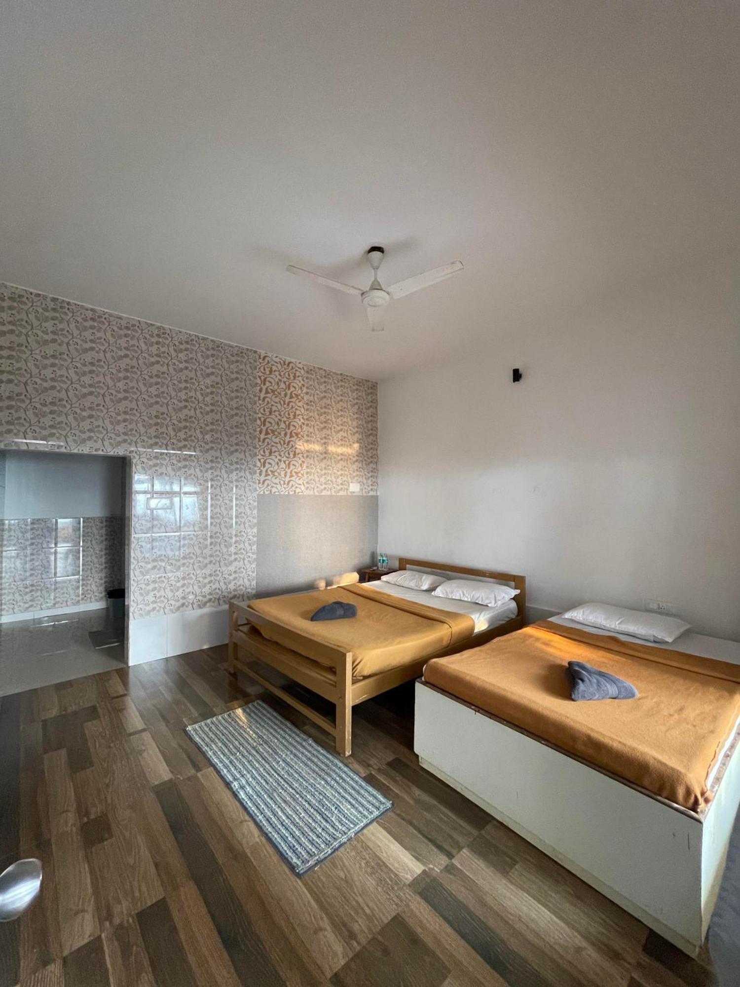 The Meraki Beach Resort 고카르나 외부 사진